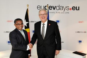 20160616 - Brussels , Belgium - 2016 June 16th - European Development Days - Bilateral Meeting - Rui Maria de Araujo - Prime Minister, Timor-Leste - Neven Mimica - EU Commissioner for International Cooperation and Development © European Union